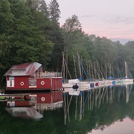 Holiday home Lesna Przystan Bytyn *